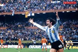 Campeon del mundial del 1978 con la seleccion argentina. Mario Kempes Store Norske Leksikon