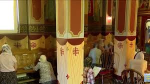 We did not find results for: InghesuialÄ In BisericÄ Oamenii S Au Inchinat Si Au Pupat Cutia Cu Sabia Lui Stefan Cel Mare ReacÅ£ia De Neasteptat A Preotului Video