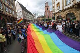 We would like to show you a description here but the site won't allow us. Der Csd Wird In Frankfurt Zu Fuss Statt Mit Parade Gefeiert