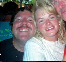 576 lost pics from 90s Long Island. Not a phone in sight 🤠  https://boardybarn.com/pages/1990s-mixed-photos#576-lost-pics-from-90s-long-island