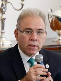 Jun 07, 2021 · queiroga diz que governo federal negocia compra de 100 milhões de doses da moderna queiroga remove mais um entulho de pazuello omar aziz: Marcelo Queiroga Wikipedia
