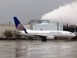 This aircraft holds 12 first class seats, 36 economy plus and 78 economy seats for a total of. Boeing 737 700 The United Airlines Fleet Website