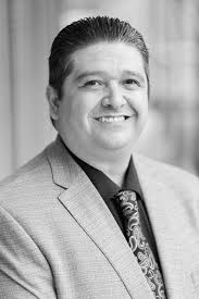 About Henry & Peters