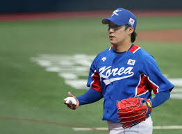 원태인은 8승 3패 평균자책점 2.51, 박세웅은 3승 3패 평균자책점 3.88, 최원준은 6승 무패 평균자책점 2.31을 기록 중이다. 4czioooac3biem