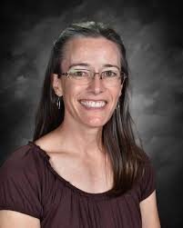 Strengthening Girls' Mentality and Impacting Lives: How Coach Sarah Pfeifer  Makes a Difference in Girls Basketball