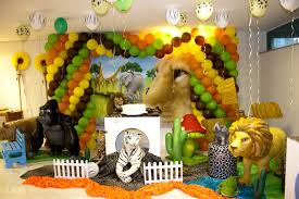 Boy Jungle Themed Birthday Party For 2 Year Old Kids Jungle Party Ideas Design Dazzle Jungle Theme Parties Safari Birthday Party Jungle Animals Party