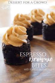 Espresso Brownie Bites With Kahlua Buttercream Rezept Rezepte Kochen Und Backen Rezept Fur Cupcakes