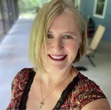 Janet Breese's Instagram, Twitter & Facebook