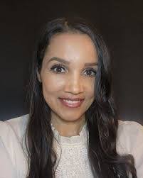 Andrea Hinton's Instagram, Twitter & Facebook