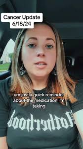 Lindsey Shuck's Instagram, Twitter & Facebook