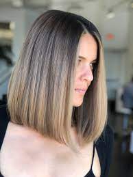 Long Bob With Balayage Lob Highlights Hair Inspiration Couleur Cheveux Cheveux Style