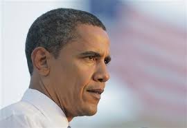 Obama leaving trail to visit ailing grandmother