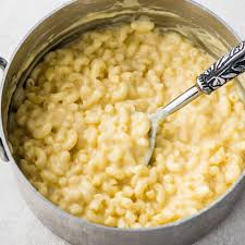 100 grams of macaroni and cheese, canned entree contain 3.38 grams of protein, 2.46 grams of fat some minerals can be present in macaroni and cheese, canned entree, such as sodium (302 mg), potassium (84 mg) or. Easy Homemade Mac And Cheese Stovetop Joyfoodsunshine