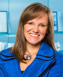 HOW NOVELIS TRANSFORMED PERFORMANCE BY TRANSFORMING CULTURE: AN INTERVIEW  WITH HR LEADER JOANNE McINNERNEY