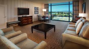 1 bedroom suite hotels near disneyland. Disneyland Resort Accommodations For Large Families Theme Park Professor