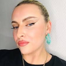'foxy eyes', el secreto de bella hadid para unos ojos alargados y sexis. Trendlook Foxy Eyes Shoelove By Deichmann
