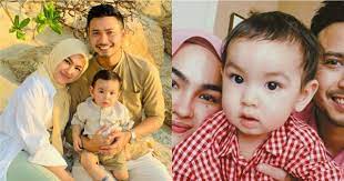 Sesi perkongsian pengalaman oleh istaz adnin roslan dari team tarbiah sentap di ikmas, kuching. Keluarga Ustaz Adnin Roslan Dan Isteri Malayrica