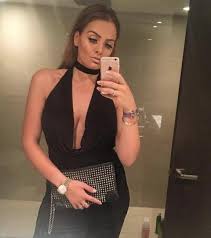 Sarah, one of tv host harry mens' five daughters, has been to watch the former chelsea star in a series of everton games. Coupe Du Monde 2018 Qui Est La Femme De Romelu Lukaku