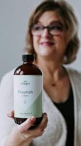 Lynn, The Flourish Lady