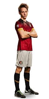 Críticas de el halcón dorado (1). O11ce Temporada 1