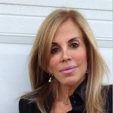 Laurie Karol's Instagram, Twitter & Facebook