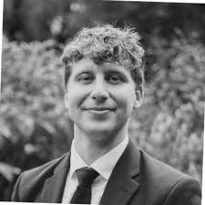 At this point I'd like to announce that I've accepted my first co-op  position at RapidMiner! Starting in January I will be joining the Marketing  team as a Digital Marketer. I'm extremely