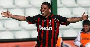 Rivaldo Ronaldo Ronaldinho Milan S Mixed Success With The Tbt Ronaldo And A Derby Of Whistles Ac Milan Ronaldo Ronaldo Brazil Ronaldo Luis Nazario De Lima