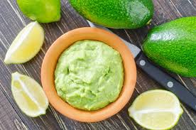 Starting to make your own baby food at home may seem overwhelming at first, but it can actually be quite simple and easy! Homemade Baby Food Recipes Avocado Puree The Picky Eater