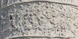Columna propriu zisă are înălţimea de 29,78 m, adică 100 picioare, de unde şi numele de '' columna centenaria. Columna Lui Traian De La Roma Monumentul Din Care Romanii Au Aflat Cele Mai Multe Lucruri Despre Daci Webphoto Ro