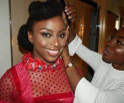 Chimamanda ngozi adichie at the dior show during paris fashion week. Chimamanda Ngozi Adichie Looked Chic As Always In Orange Culture At The Hay Festival In Colombia Bn Style