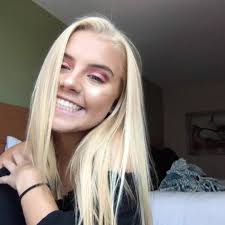 Destiny Akers's Instagram, Twitter & Facebook