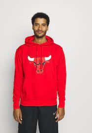 Suit up and show love for your favorite nba squad with official chicago bulls jerseys and gear from nike.com. Nike Performance Nba Chicago Bulls Essential Hoodie Vereinsmannschaften University Red Rot Zalando De