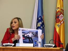 Dos bomberos serían despedidos tras el escándalo de tomar fotos del accidente una investigación del departamento de bomberos concluyó que dos bomberos habían tomado fotos en el lugar del accidente que no respondían a ninguna necesidad comercial, señalaron los abogados de vanessa bryant en un expediente judicial. Comision Sobre El Accidente De O Marisquino Elena Munoz El Concello Autorizo O Marisquino Sabiendo Que La Zona Estaba Deteriorada Radio Vigo Cadena Ser