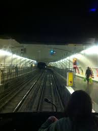 Les Quais De L Ex Martin Nadaud Vus Depuis L Avant Du Train 2012 L Histoire De Martin Nadaud Http Fr W Metro Parisien Saint Martin Porte De Versailles