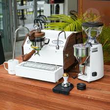 Espresso machine la marzocco gs3 mp custom. Brand New Custom La Marzocco Gs3 Mazzer Machine Grinder Package At Di Pacci Coffee Company