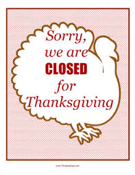 The Words Sorry We Are Closed For Thanksgiving Are Set Within A Turkey Outline On A Red Crosshat Holiday Signs Thanksgiving Signs Closed For Thanksgiving Sign