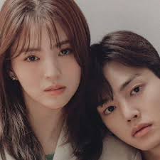 And kim seon ho, standing to the side, quietly blow out the candles on the cake in front of them and han so hee wrote, now that my interview is over, it seems like it's time to let '100 days my prince' go. Han So Hee Reveals This Is The Reason Why She Signed I Know But Pinkvilla