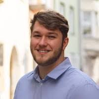 Sandra Gratz's Instagram, Twitter & Facebook