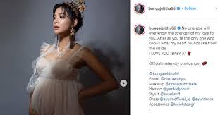 Ia merupakan sulung dari empat bersaudara. Hal 2 Istri Syamsir Alam Pamer Baby Bump Cantik Banget