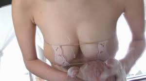 奈月 セナ乳首チラリ写真集