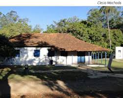 A Casa Velha E A Antiga Sede Da Fazenda Gama Edificada Em Alvenaria De Estilo Colonial Com Mais De 150 Anos Recebeu O Presidente Juscelino Kubitschek Em Sua Primeira Visita Ao Planalto Central Em 1956 A Bica D Agua Local Foi Responsavel Por