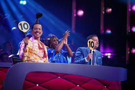 Wie bild aus produktionskreisen von let's dance erfuhr, arbeiten die verantwortlichen an der verpflichtung von schauspielerin esther. Let S Dance 2020 Loiza Lamers Ist Raus 30 Punkte Fur Luca Hanni Mopo De