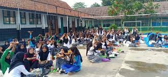 We did not find results for: Smpn 1 Tegalwaru Purwakarta Gelar Giat Mencok Bersama
