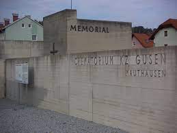 Die kz gusen i, gusen ii und gusen iii wiesen zusammen eine höhere opferzahl als das stammlager kz mauthausen auf und waren, was die häftlingsbelegung betraf, zeitweise doppelt so stark mit. Memorial Gusen Wikipedia