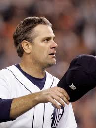 Rogers outduels Unit as Tigers roll