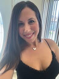 Michelle Navarrette's Instagram, Twitter & Facebook