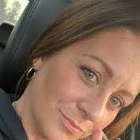 Eileen Conover's Instagram, Twitter & Facebook