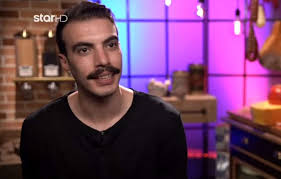 Μετά την πρόσφατη καταγγελία μαθητευόμενου μάγειρα για βασανιστήρια, τρεις καταξιωμένοι σεφ. Ale3andros Synodinos 10 Pragmata Gia Ton Paikth Toy Masterchef 5 Neolaia Gr