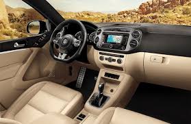 New Crossover 2015 Volkswagen Tiguan Review And Price Udobnoe Info Volkswagen Luxury Car Interior Sporty Suv