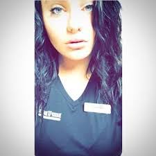 Summer Meeks's Instagram, Twitter & Facebook